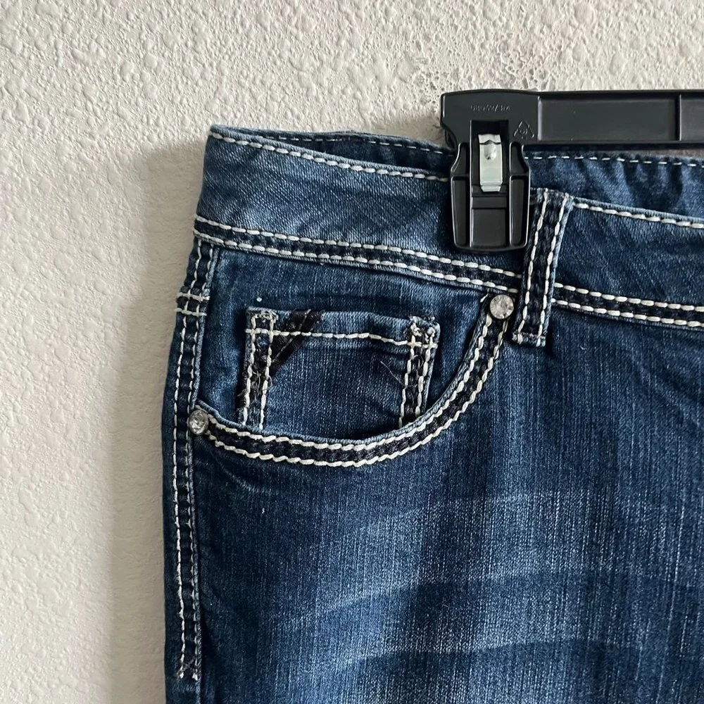 Lane Bryant Women's Dark Wash Stitch Boot Cut Jeans Size 20 Style 015001-12